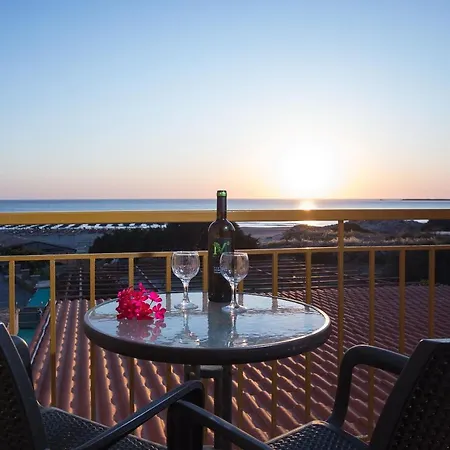 Guest house En Plo Beachfront